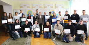 Детальніше про статтю ВІДЗНАЧЕННЯ УЧАСНИКІВ ПРОГРАМИ ВІРТУАЛЬНИХ ОБМІНІВ В РАМКАХ ПРОЄКТУ ERASMUS+ MOVEX КАФЕДРИ ТКШВ